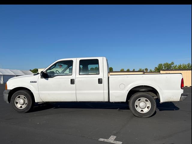 Image of Ford F-250 equipment image 4