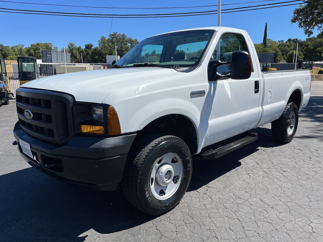 Image of Ford F-250 Primary image