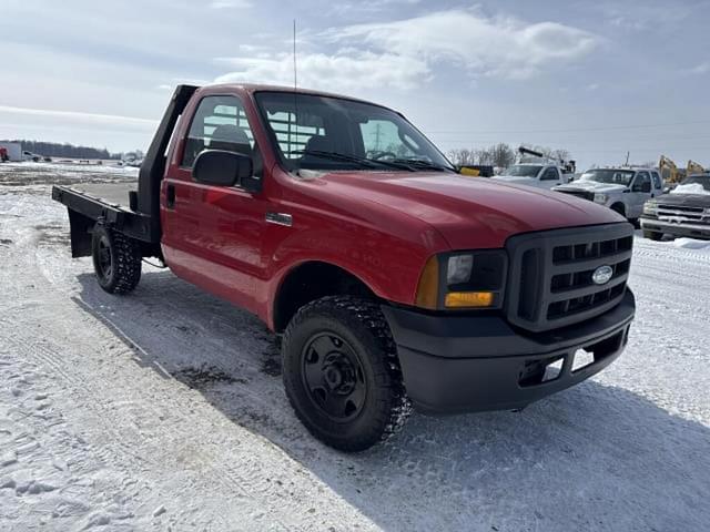 Image of Ford F-250 equipment image 4