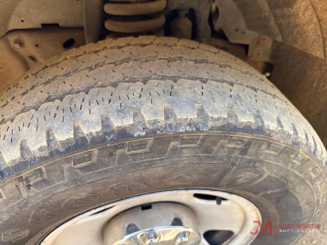 Image of Ford F-250 equipment image 4