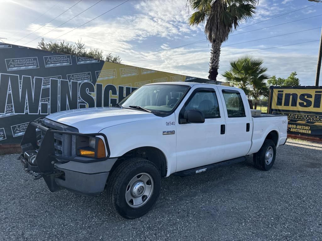 Image of Ford F-250 Primary image