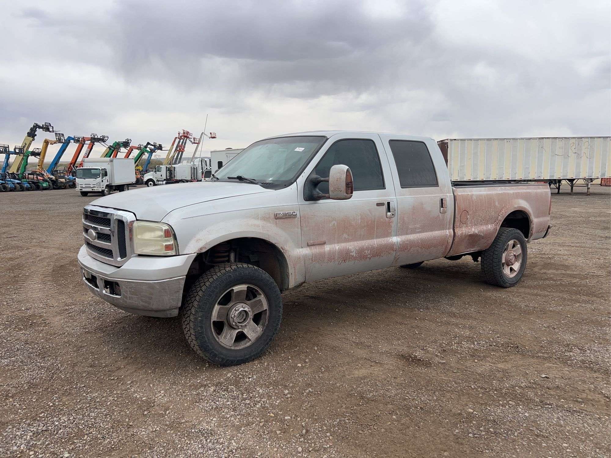 2006 Ford F-350 Equipment Image0