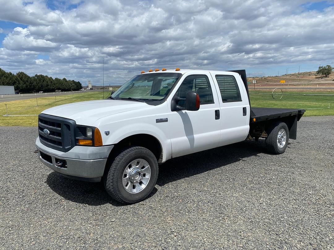 Image of Ford F-350 Primary image