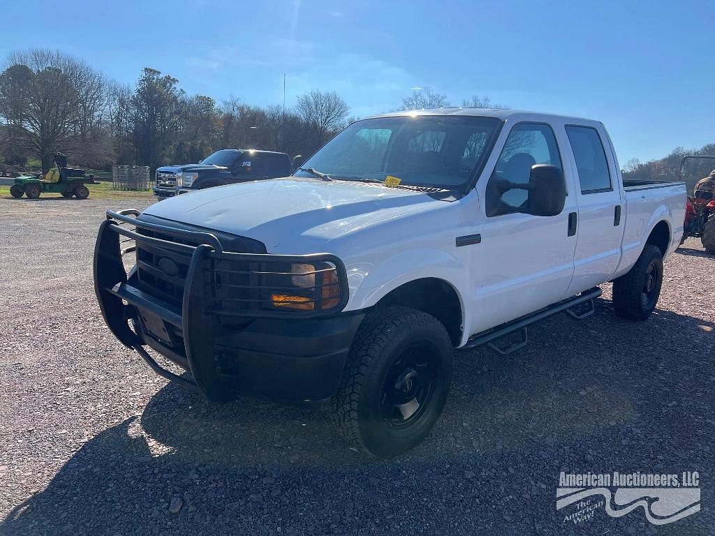 Image of Ford F-350 Primary image