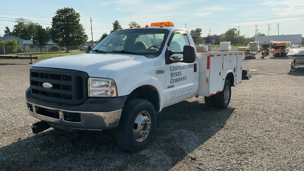 Image of Ford F-350 Primary image
