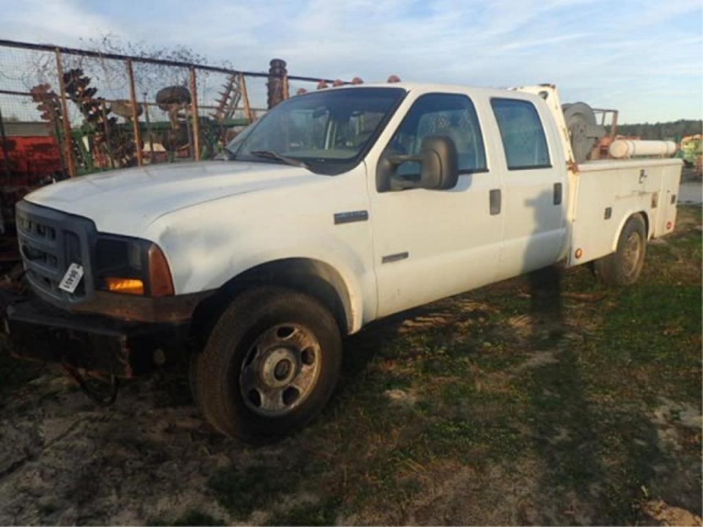 Image of Ford F-350 Primary image