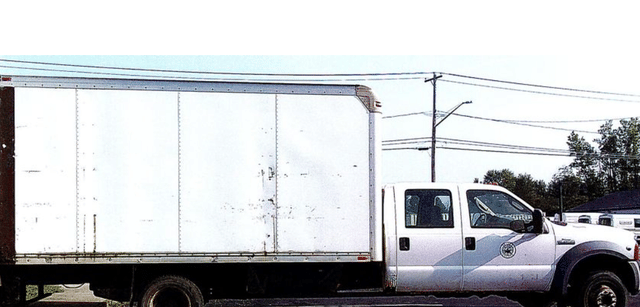 Image of Ford F-450 equipment image 2