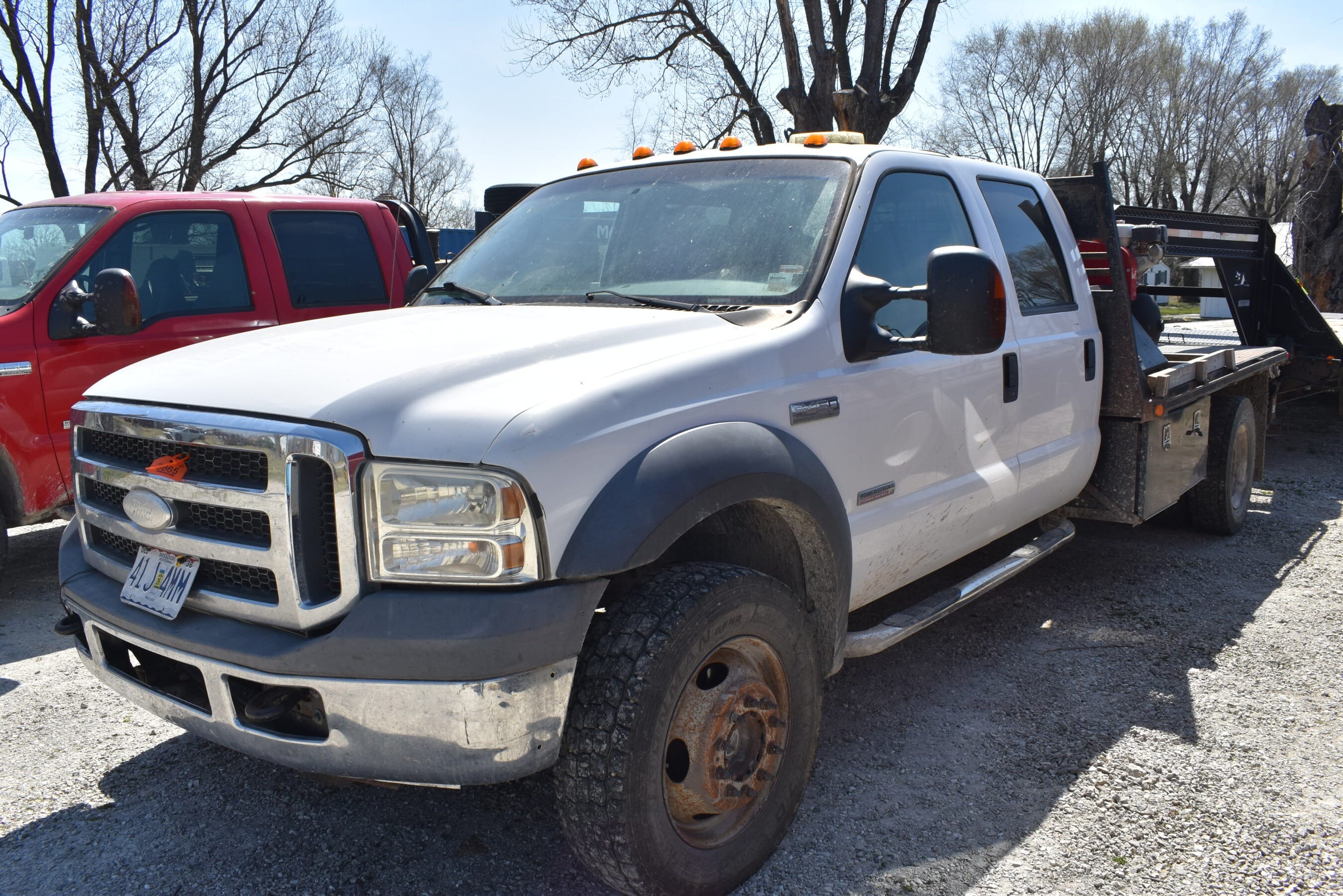 2006 Ford F-450 Equipment Image0