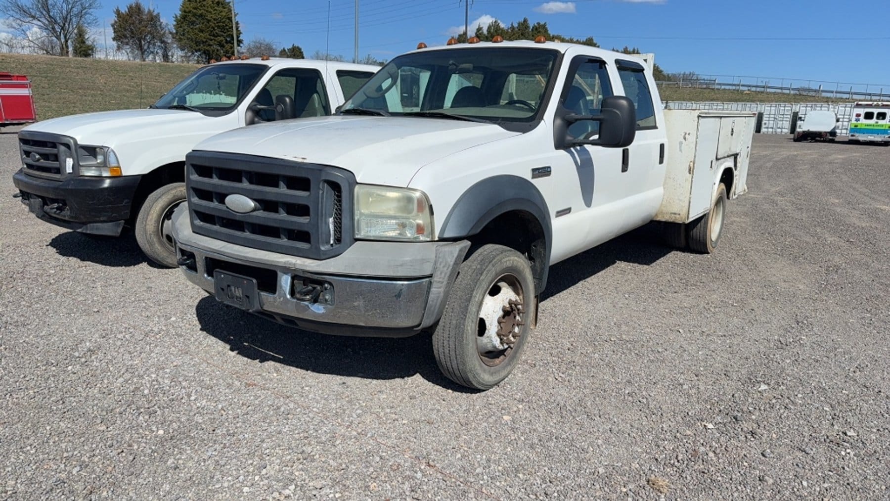2006 Ford F-450 Equipment Image0