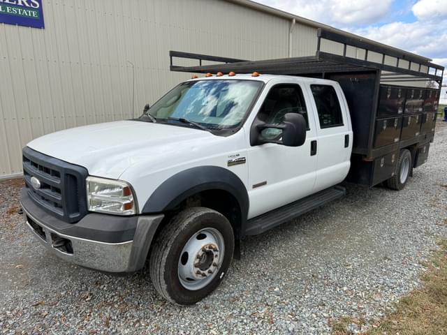 Image of Ford F-450 equipment image 1
