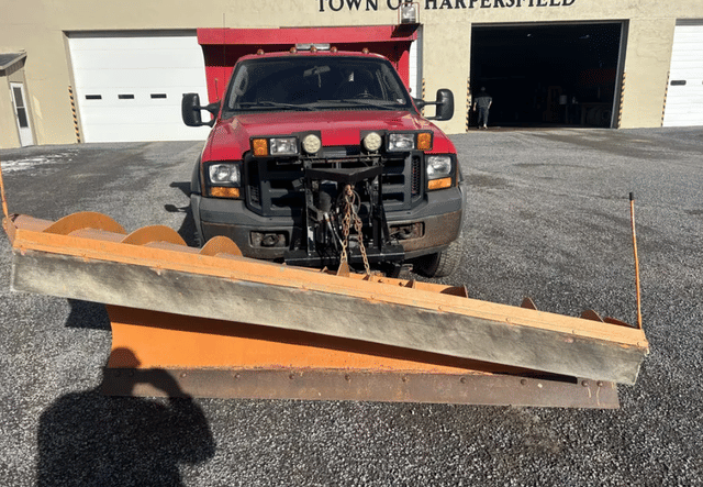 Image of Ford F-550 equipment image 3