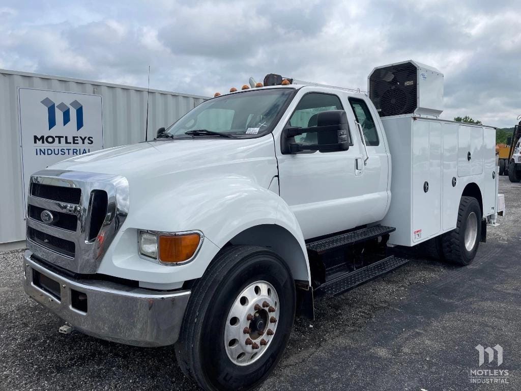 Main image Ford F-750