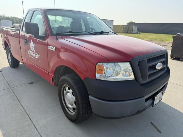 Image of Ford F-150 equipment image 2