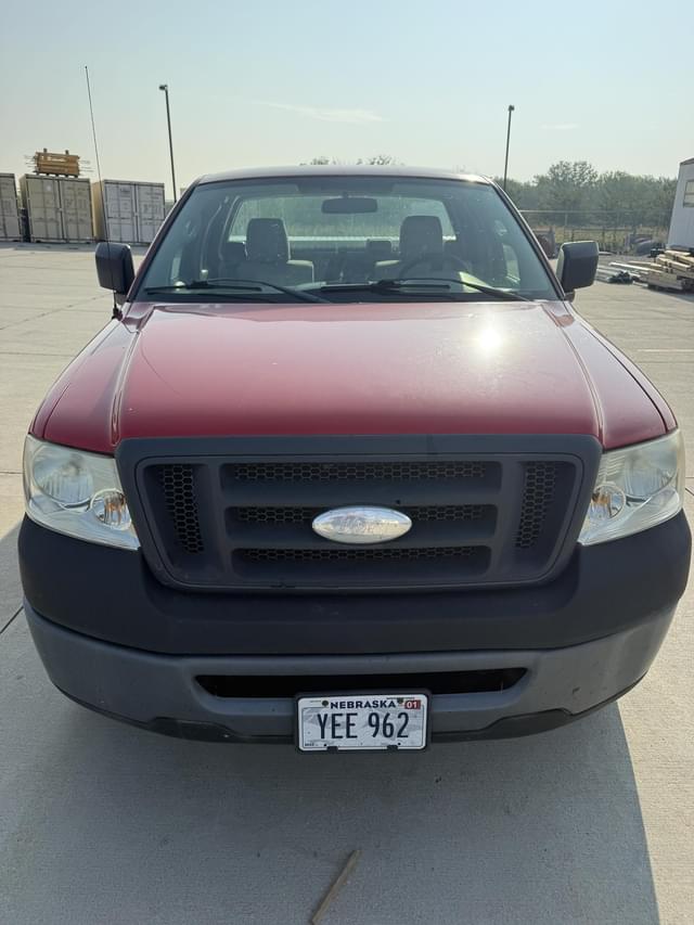 Image of Ford F-150 equipment image 1