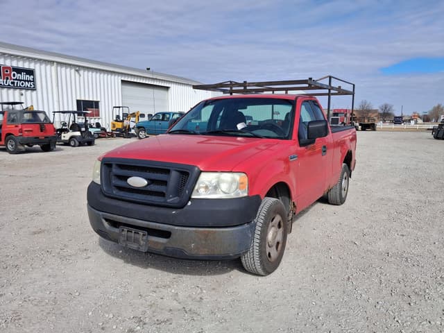 Image of Ford F-150 equipment image 2