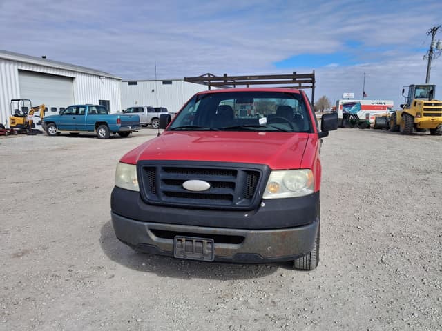 Image of Ford F-150 equipment image 3