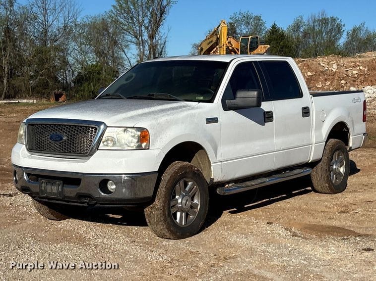 2006 Ford F-150 Equipment Image0