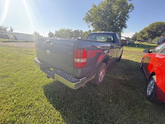 Image of Ford F-150 equipment image 4