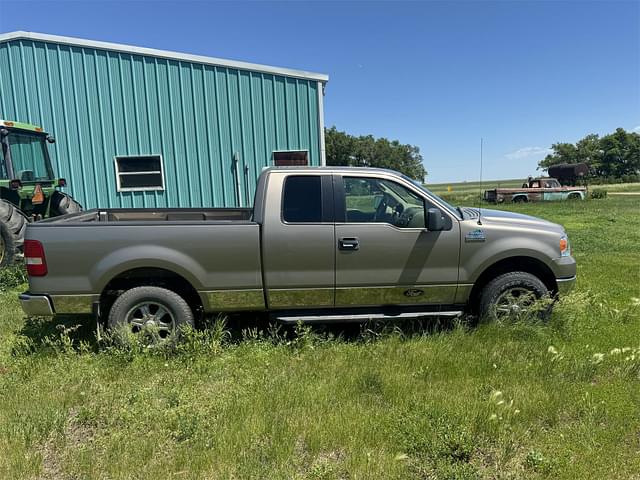 Image of Ford F-150 equipment image 3