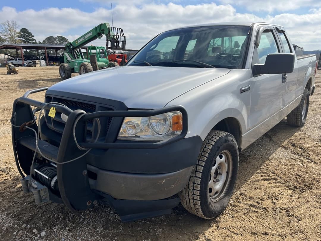 Image of Ford F-150 Primary image