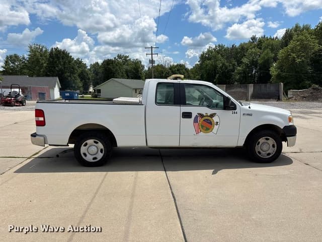 Image of Ford F-150 equipment image 3