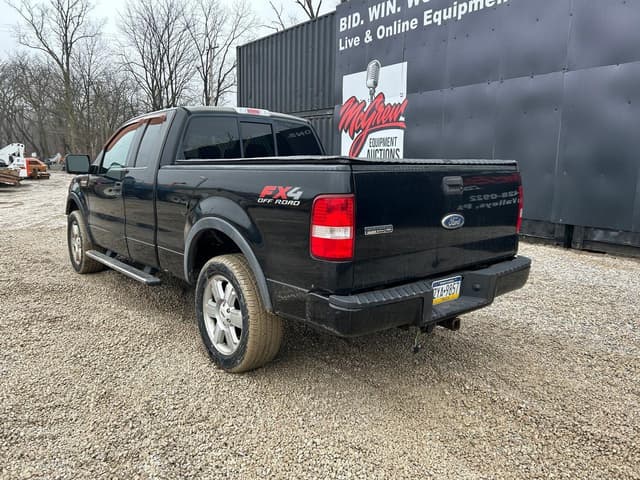 Image of Ford F-150 equipment image 1