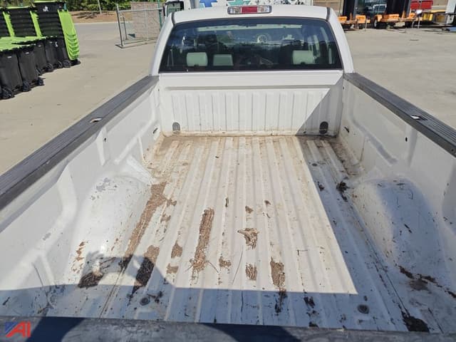Image of Ford F-150 equipment image 2