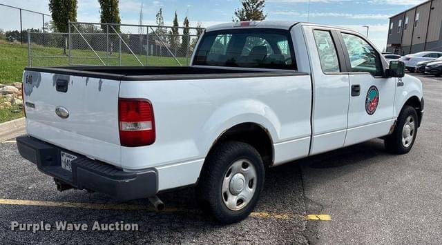 Image of Ford F-150 equipment image 4