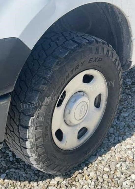 Image of Ford F-150 equipment image 2