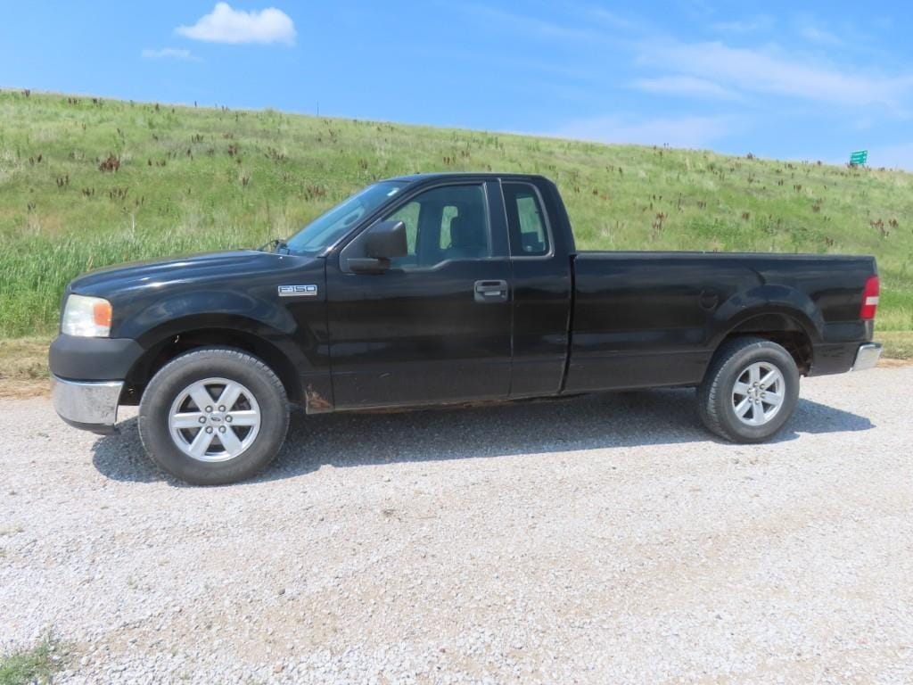 2006 Ford F-150 Equipment Image0