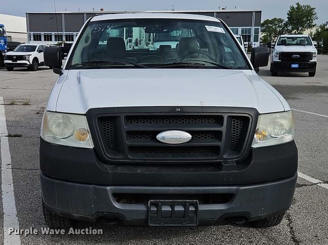 Image of Ford F-150 equipment image 1