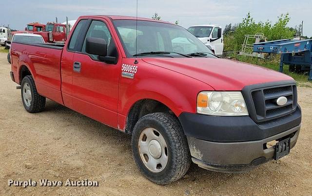 Image of Ford F-150 equipment image 2