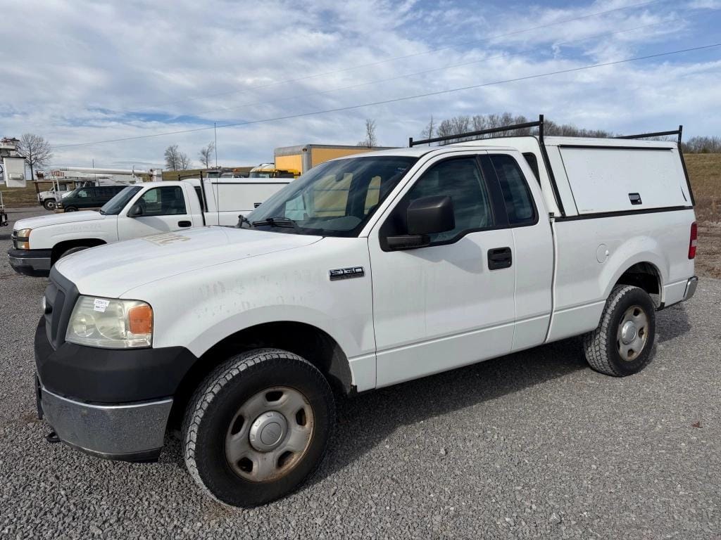 2006 Ford F-150 Equipment Image0
