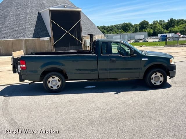 Image of Ford F-150 equipment image 3