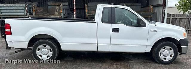 Image of Ford F-150 equipment image 3