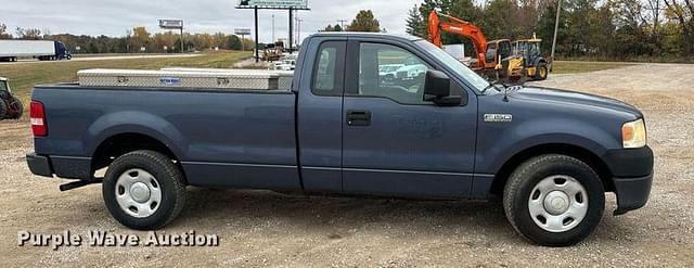 Image of Ford F-150 equipment image 3