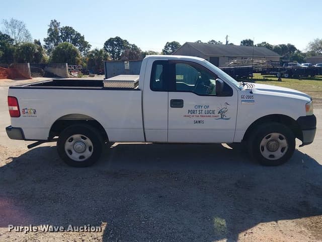 Image of Ford F-150 equipment image 3