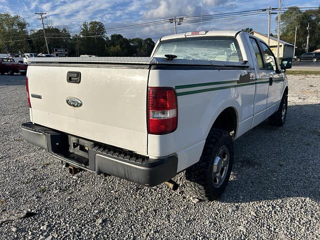 Image of Ford F-150 equipment image 2