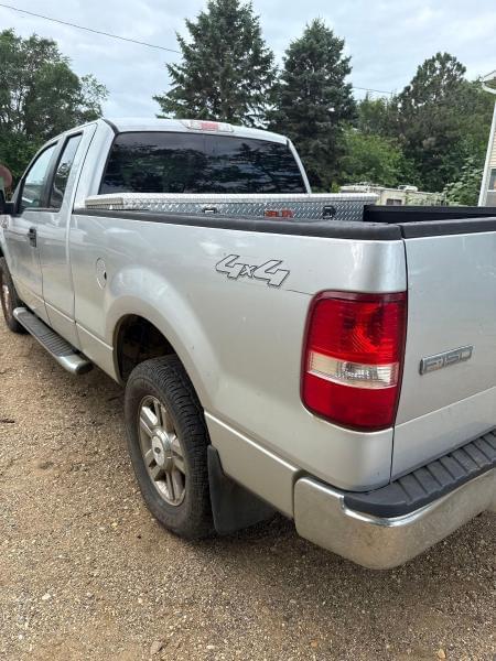 Image of Ford F-150 equipment image 1