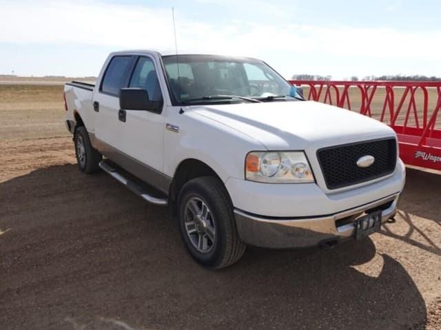 Image of Ford F-150 equipment image 1