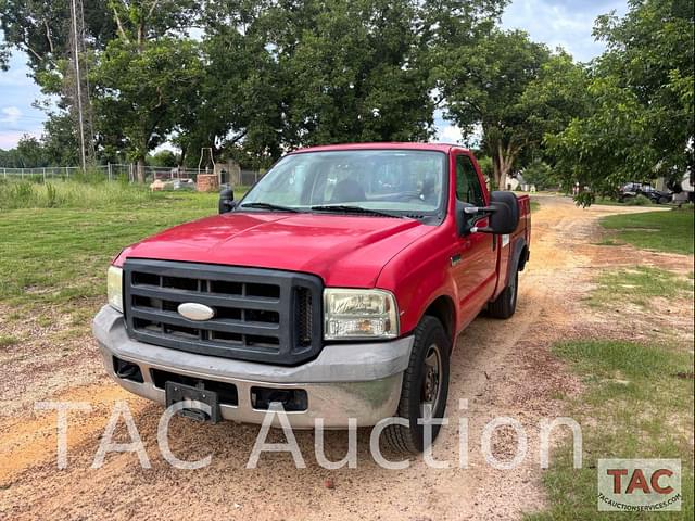 Image of Ford F-250 equipment image 1