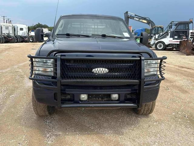 Image of Ford F-250 equipment image 1