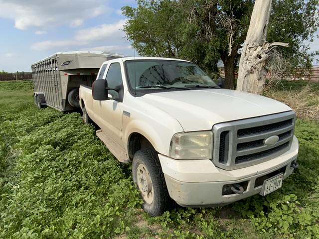 Image of Ford F-250 equipment image 1