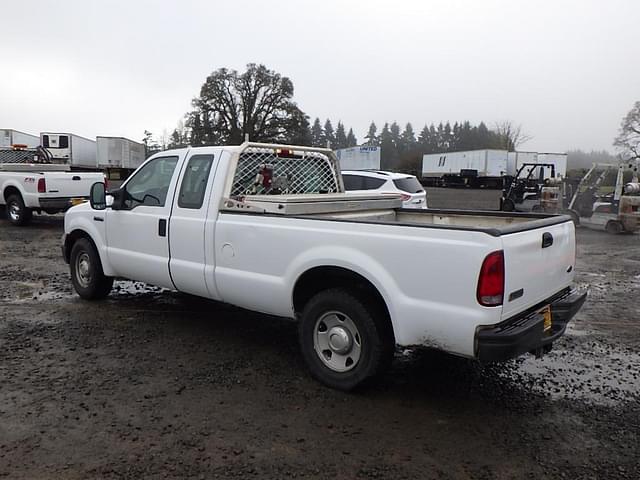 Image of Ford F-250 equipment image 4