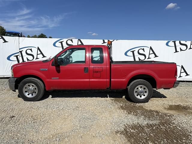 Image of Ford F-250 equipment image 1