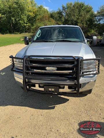 Image of Ford F-250 equipment image 2