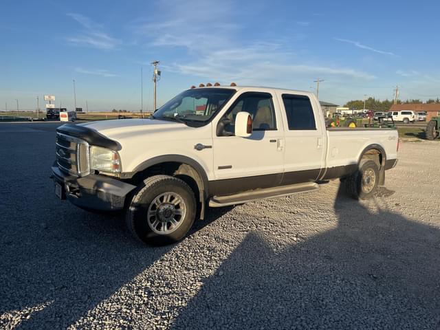 Image of Ford F-250 equipment image 2