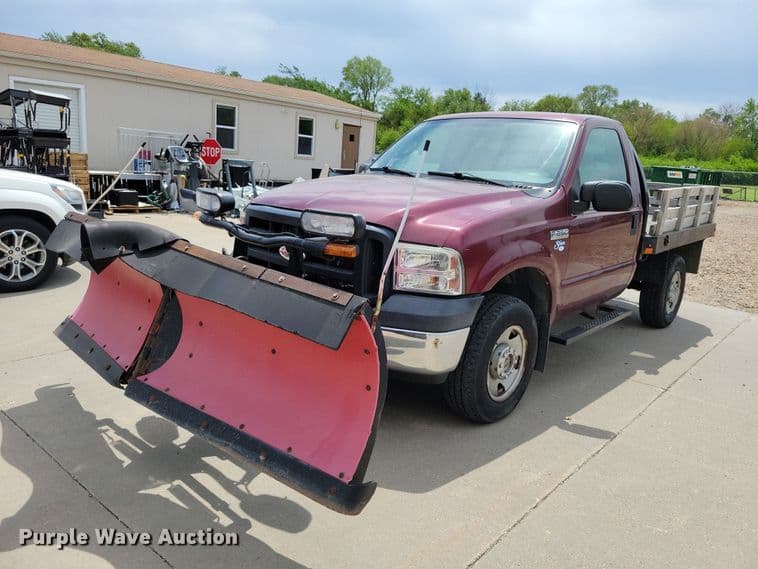 Image of Ford F-250 Primary image