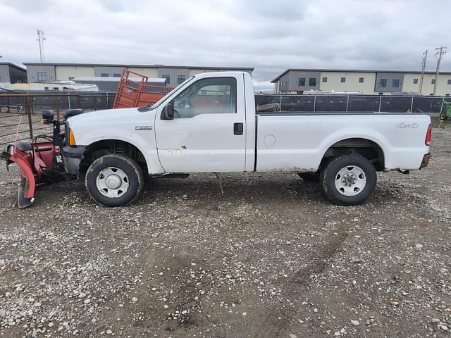 Image of Ford F-250 equipment image 1