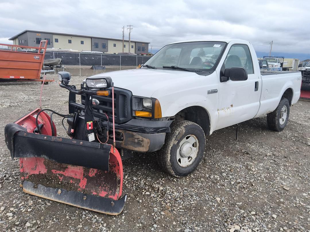 Image of Ford F-250 Primary image